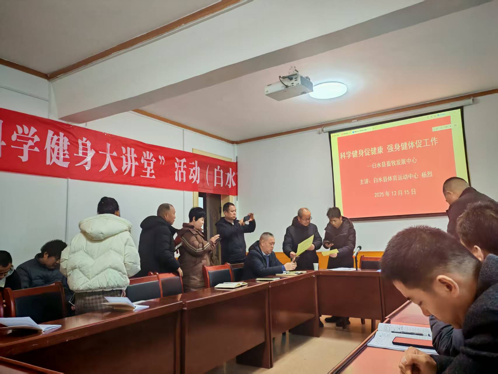 �����ɨ���ά�����ѧϰ����ѧ����100�С�